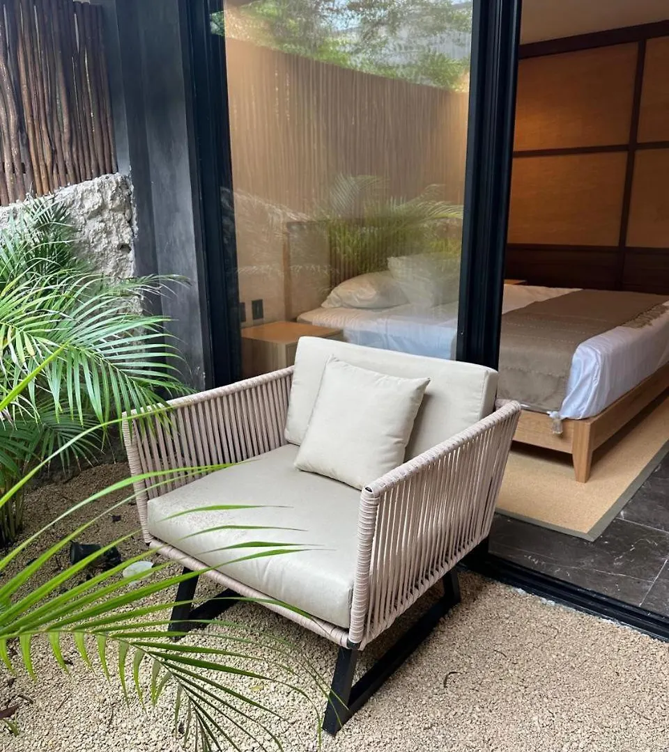 Lovely 2Bedroom Apartment Serviced + Pool & Garden 툴룸