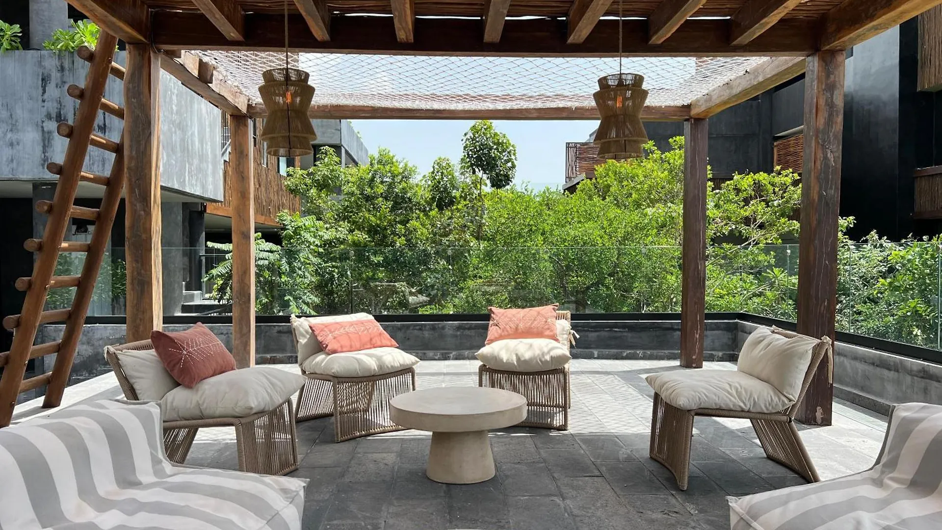 Lovely 2Bedroom Apartment Serviced + Pool & Garden トゥルム