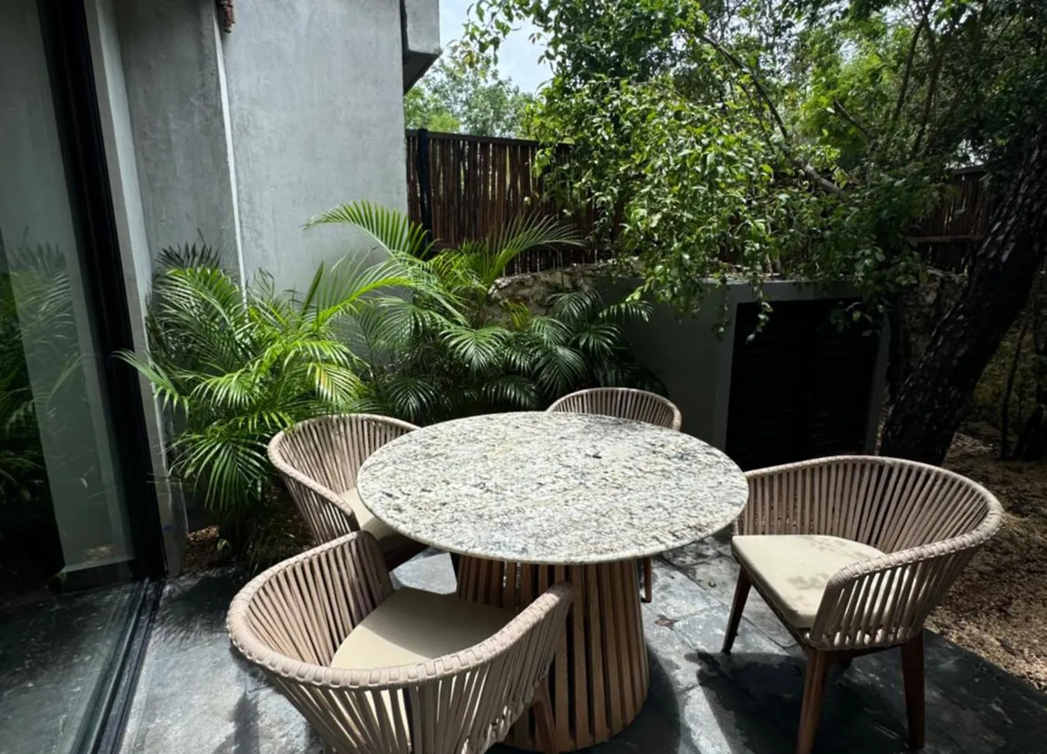 Lovely 2Bedroom Apartment Serviced + Pool & Garden トゥルム