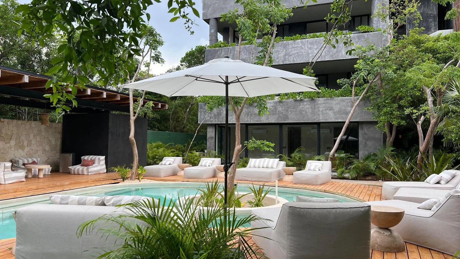 Lovely 2Bedroom Apartment Serviced + Pool & Garden トゥルム メキシコ