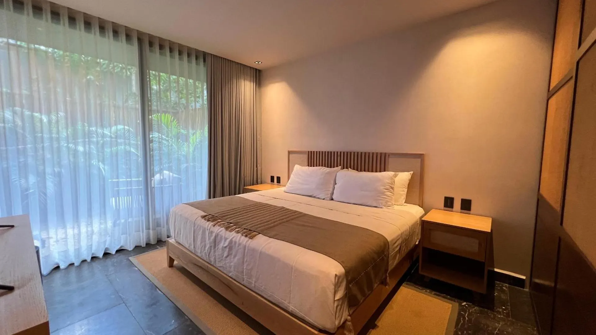 Lovely 2Bedroom Apartment Serviced + Pool & Garden トゥルム